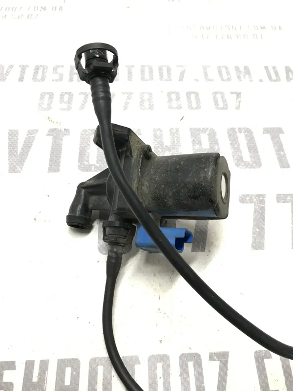 Клапан електромагнітний Peugeot 407 (04-11) 2.0D передній