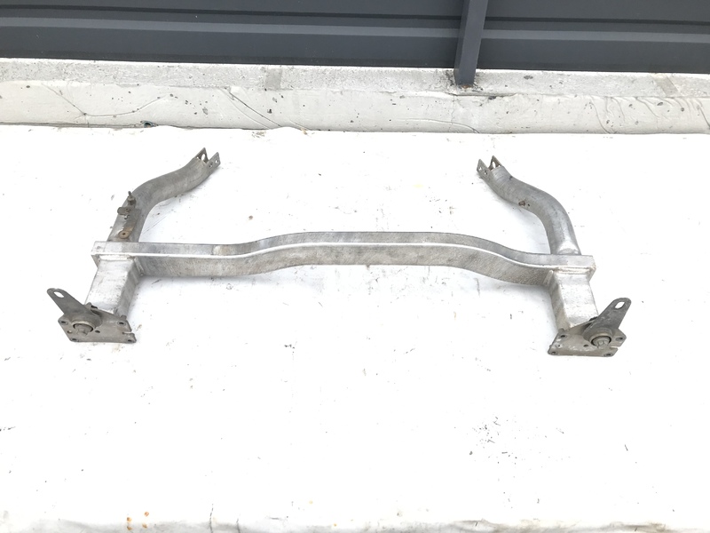 Кронштейн підрамника передній Peugeot 407 (04-11) 2.0D