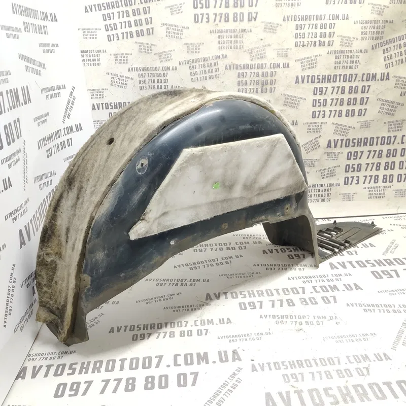 Підкрилок задній правий Peugeot 407 (04-11) 2.0 Дизель