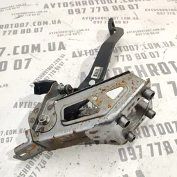 Педаль тормозу Hyundai Elantra 4 (06-10) 1.6 бензин МКПП фото 3