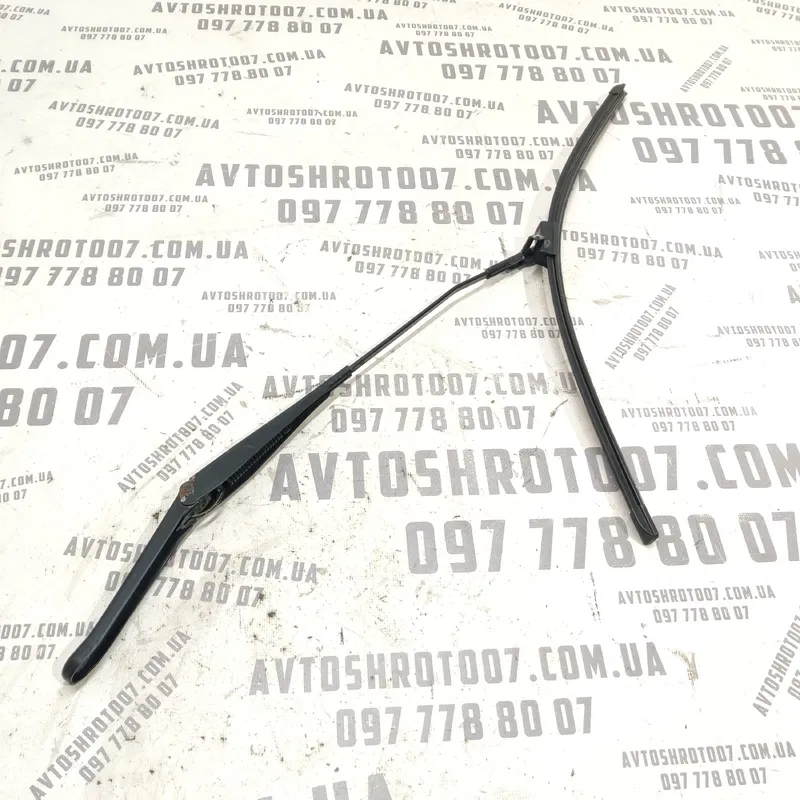 Двірник лівий Ford Focus MK2 (04-11) 1.6D 4M5117526AC