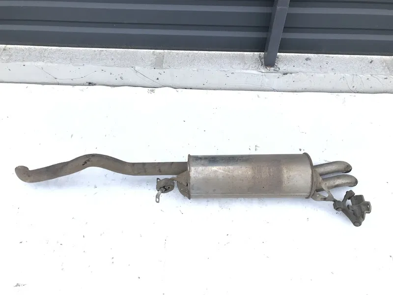 Глушник VW Passat B5+ (00-05) 1.9 TDI задній OEM 8E0120M