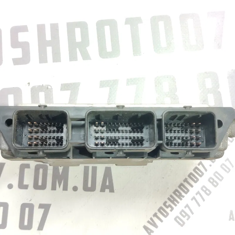 ЕБУ двигуна Ford Focus MK2 (04-11) 1.6D 8M5112A650LB