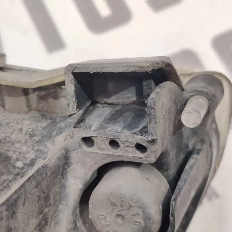 Фара передня права Ford Focus MK2 (08-11) 1.6 Дизель