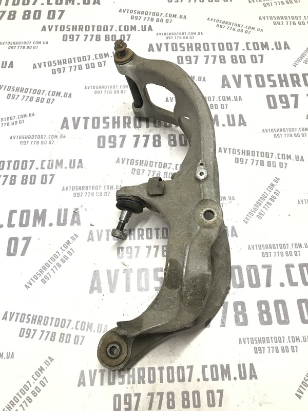 Цапфа передня ліва Peugeot 407 (04-11) 2.0D