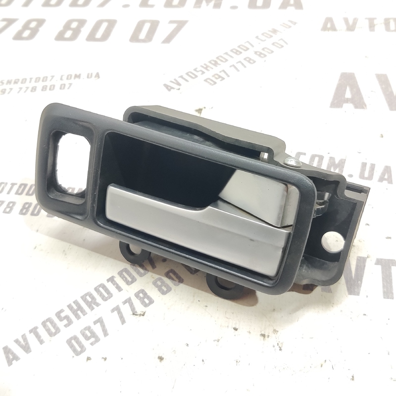 Дверна ручка внутр. Ford Focus MK2 (04-11) 1.6D перед права