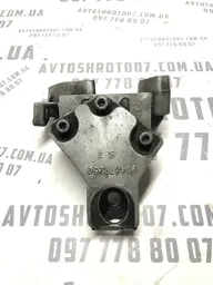 Кронштейн двигуна Citroen Berlingo 1 (96-08) 1.6D 964477250