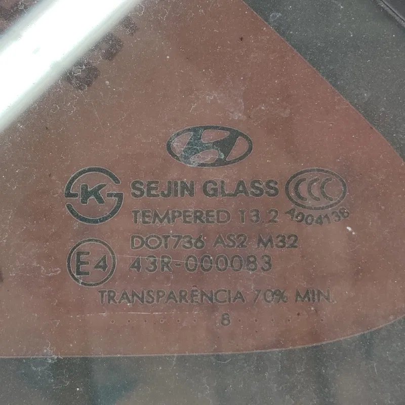 Кузовне скло заднє ліве Hyundai Elantra 4 (06-11) 1.6 бенз