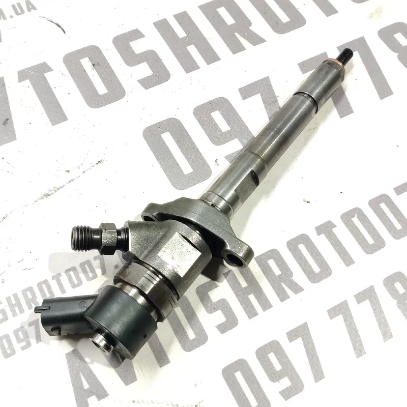 Паливна форсунка Ford Focus MK2 (04-11) 1.6D 0445110239