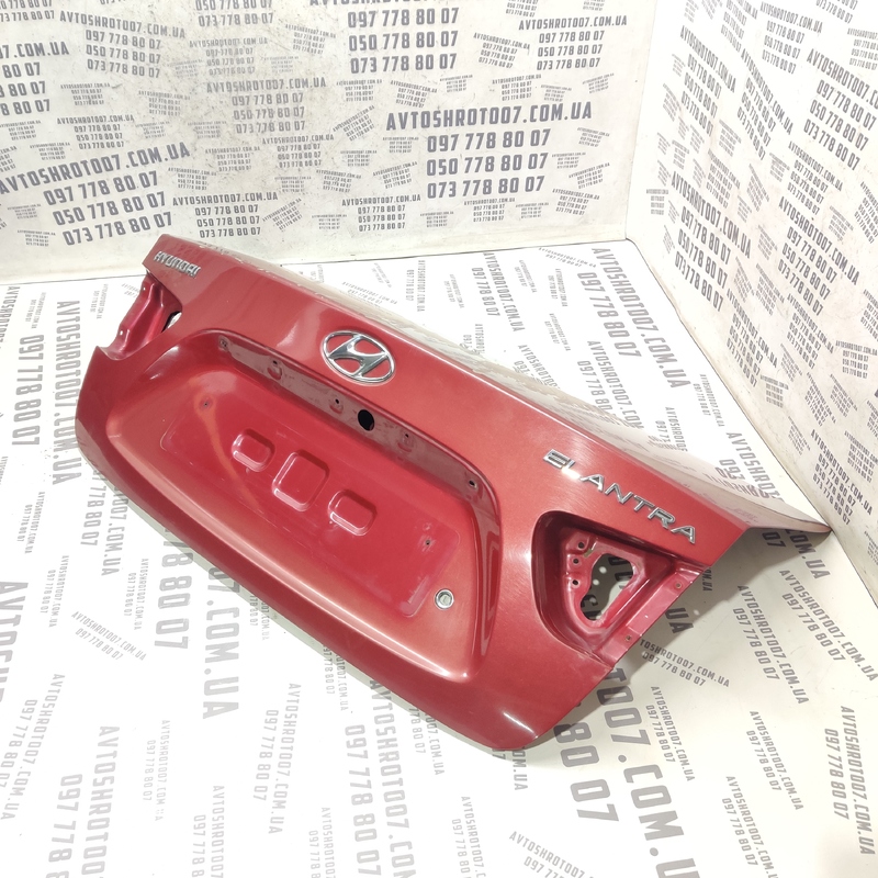 Кришка багажника Hyundai Elantra 4 (06-11) 1.6Б 692002H070