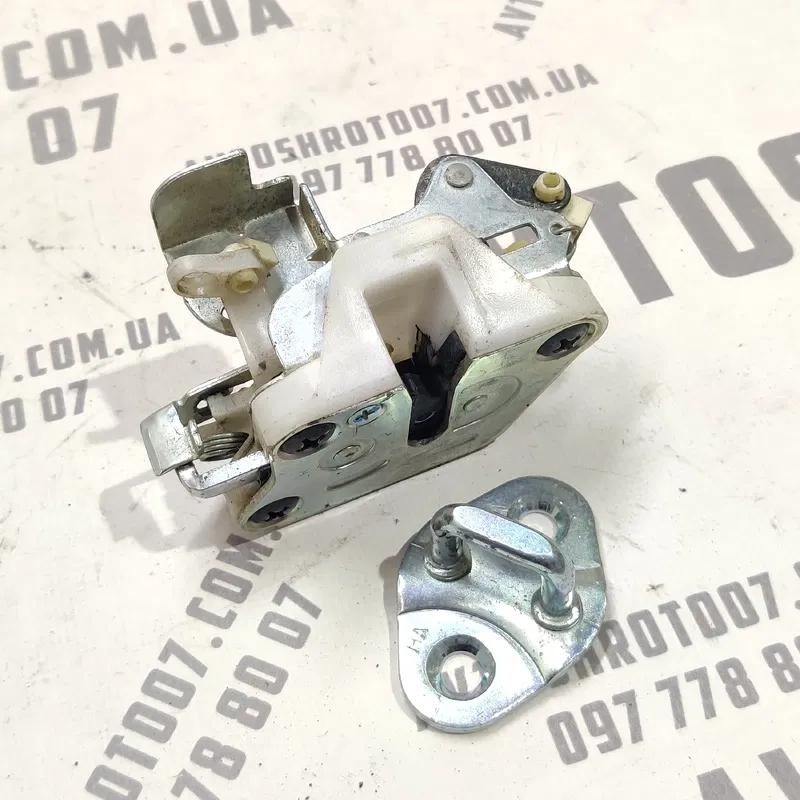 Замок дверей передній правий Daewoo Matiz (00-15) 0.8 бенз
