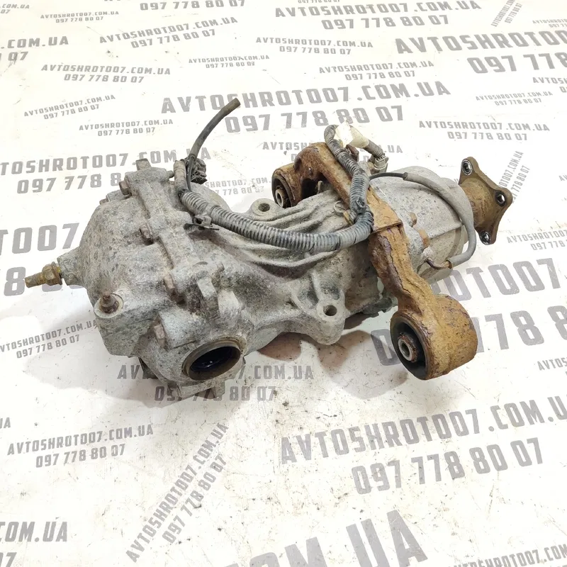 Редуктор задній Nissan X-Trail T30 (00-07) 2.5 бензин