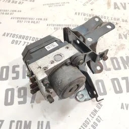 Блок АБС Nissan X-Trail T30 (01-07) 2.5 бенз B4Y080161