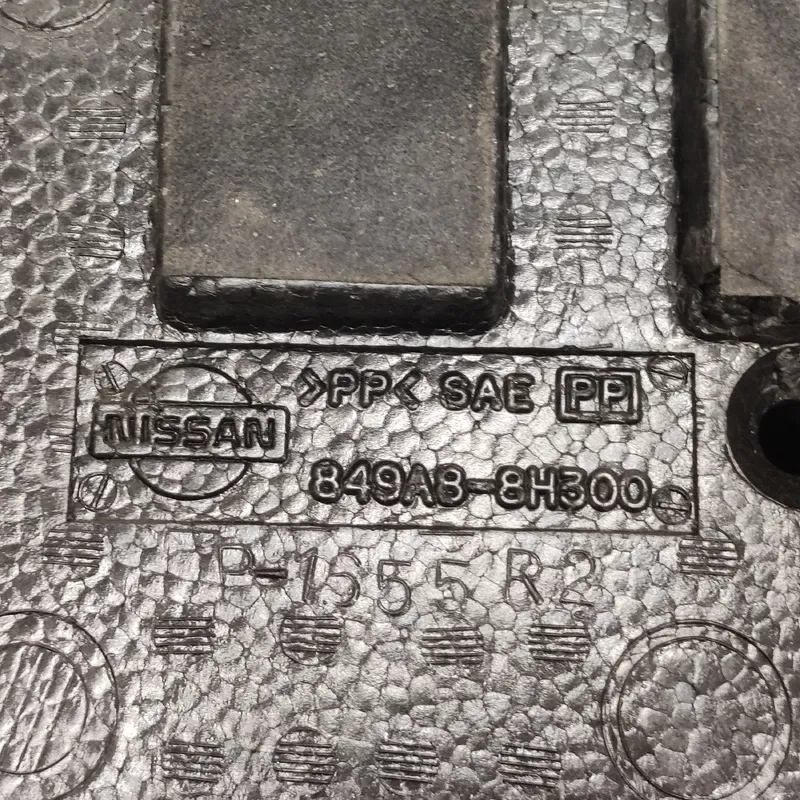 Пенопласт багажника Nissan X-Trail T30 (00-07) 2.5 Бензин