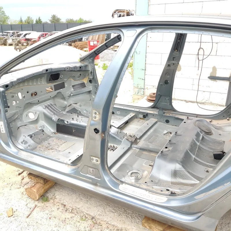 Стійка центральна ліва Peugeot 407 (04-11) 2.0D