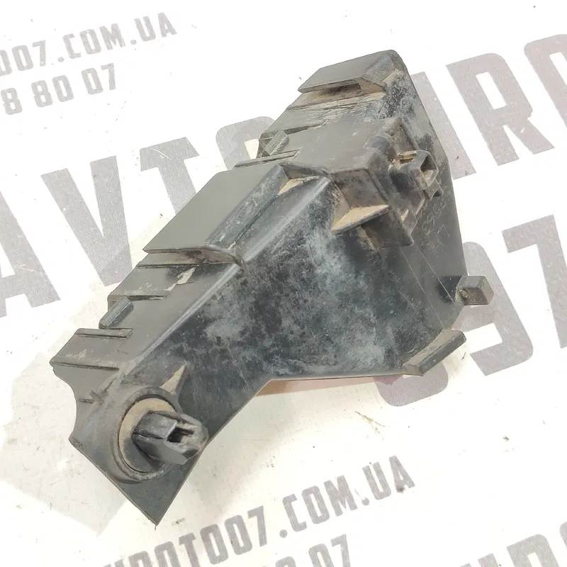 Кронштейн бампера Toyota Avensis T25 (03-08) 2.0D зад. лів.