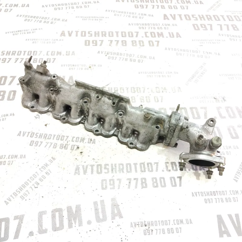 Впускний колектор Toyota Avensis T25 (03-08) 2.0 Дизель 1AD
