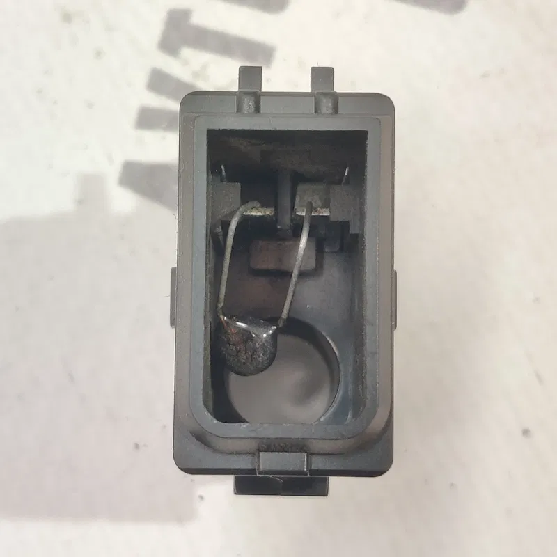 Датчик темп. Toyota Avensis T25 03-08 2.0D OEM 0775004682