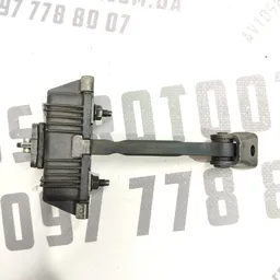 Обмежувач дверей Toyota Avensis T25 03-09 2.0D задній фото 3