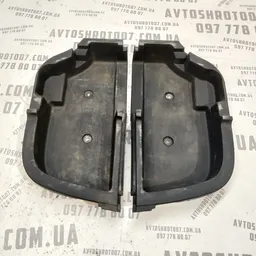 Пластик багажника Toyota Avensis T25 (03-08) 2.0D задній