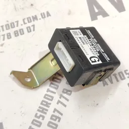 Блок коректора фар Toyota Avensis T25 03-08 2.0D 8996005020