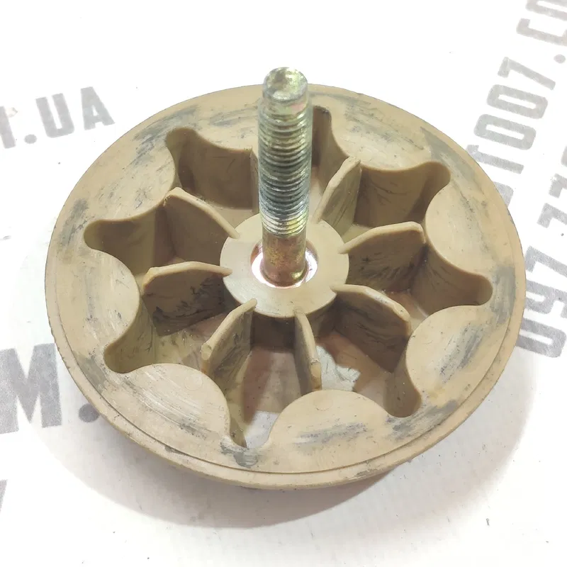 Винт запасного колеса Toyota Avensis T25 (03-09) 2.0D