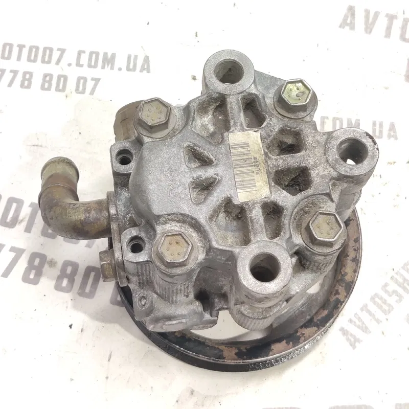 Насос гідропідсилювача Toyota Avensis T25 (03-08) 2.0D 1AD