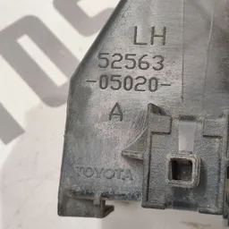 Кронштейн бампера Toyota Avensis T25 (03-08) 2.0D зад. лів. фото 4