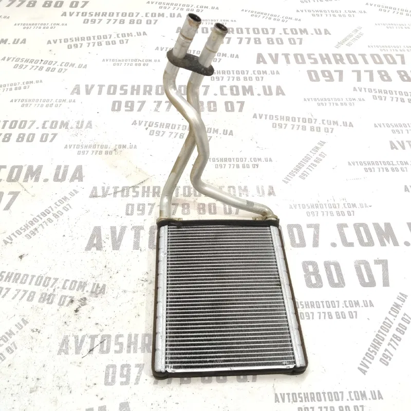 Радіатор пічки Toyota Avensis T25 (03-09) 2.0 Дизель