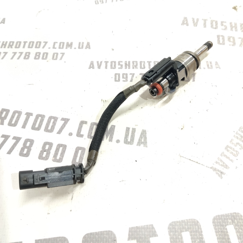 Форсунка Volvo S60 III (18-) 2.0 Бензин 31432778