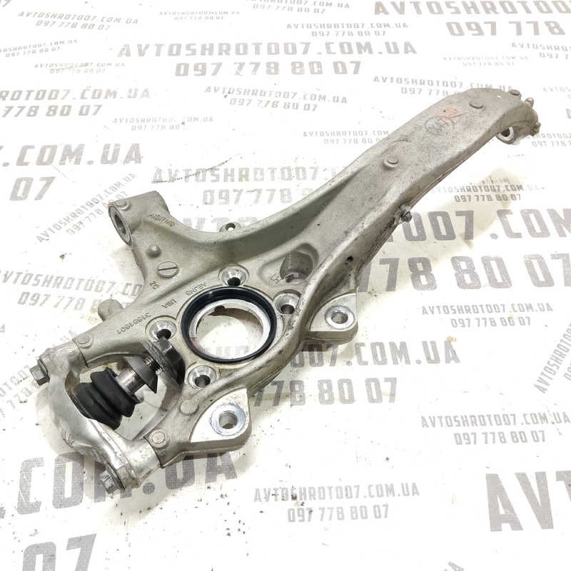 Кулак передній лівий Volvo S60 III (18-24) 2.0Б 31681601