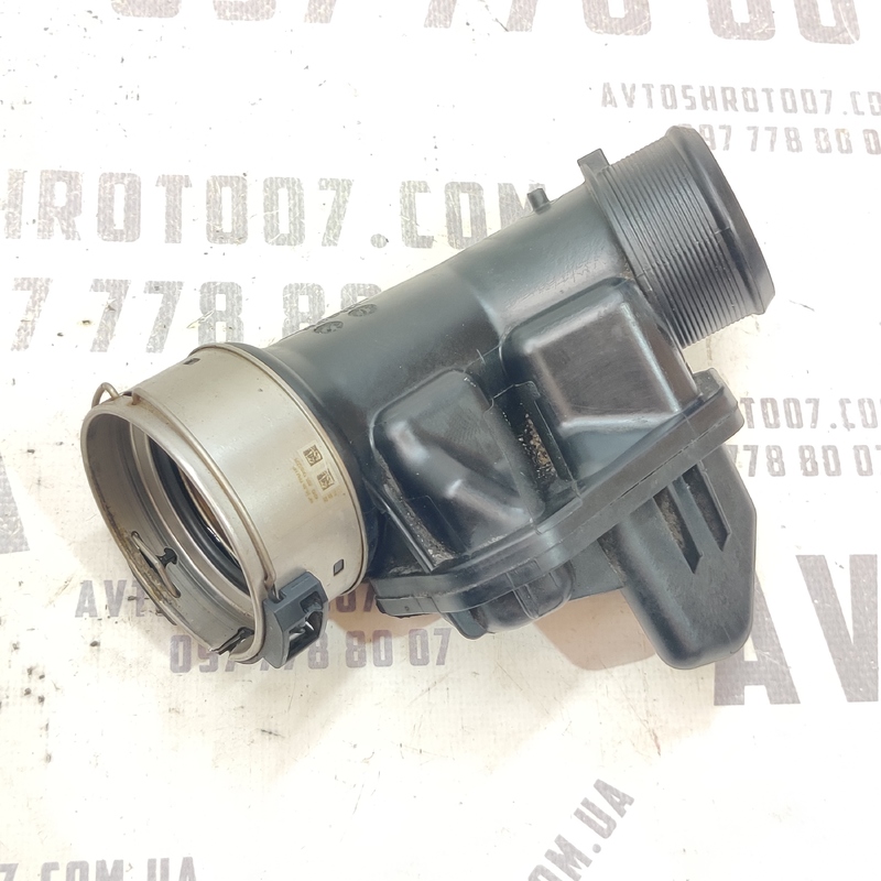 Патрубок інтеркулера Volvo S60 III (19-) 2.0 бенз 31422061