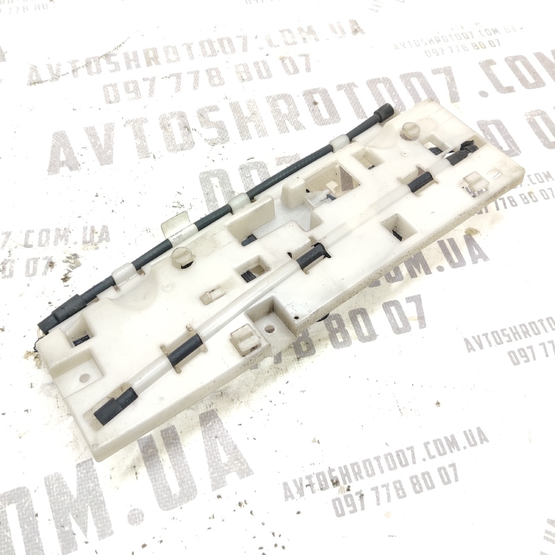 Датчик багажника зад Volvo S60 III 18-24 2.0бенз 31652261