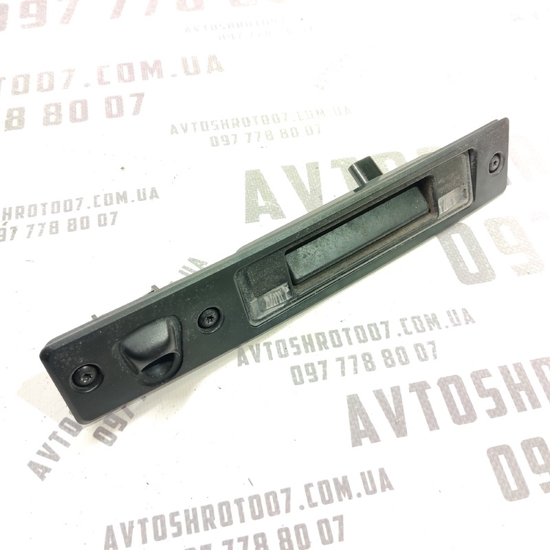 Кнопка багажника Volvo S60 III (19-) 2.0 Бенз 31484429