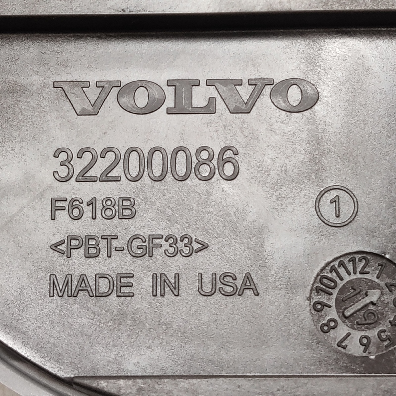 Клема акумулятора Volvo S60 III (19-) 2.0 Бензин 32200086