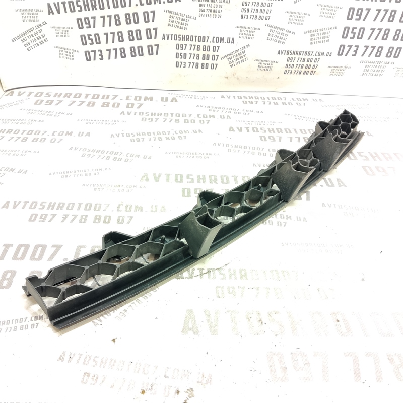Кронштейн бампера Volvo S60 III (19-24) 2.0Б зад 31455676