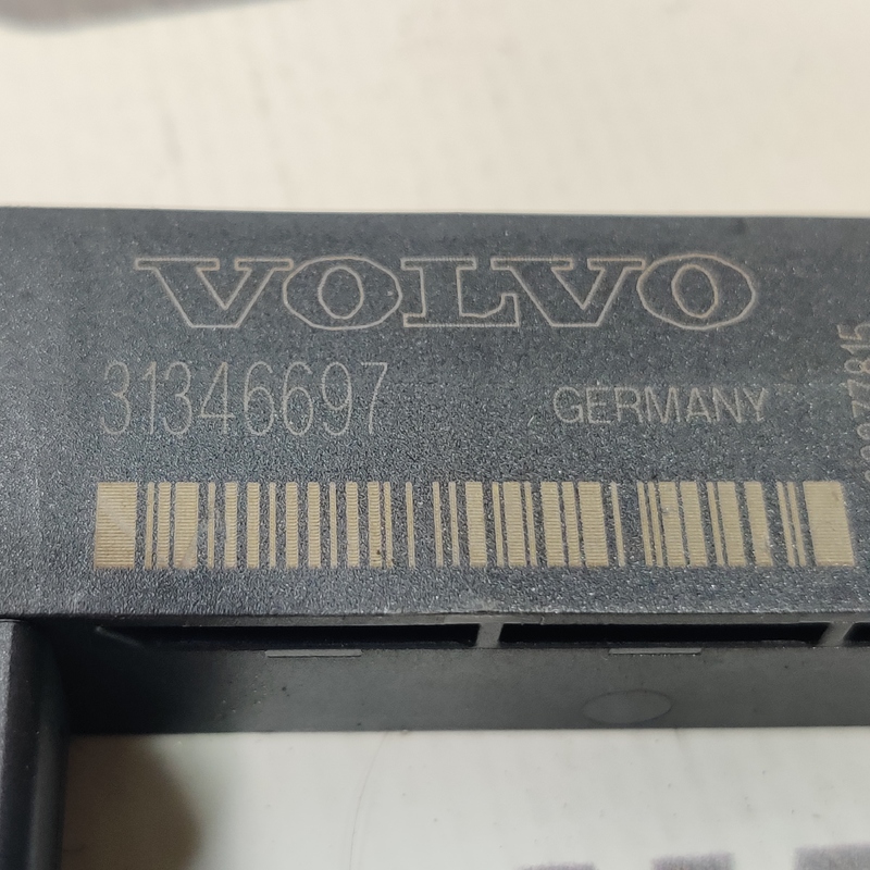 Антена задня Volvo S60 III (19-) 2.0 Бензин 31346697