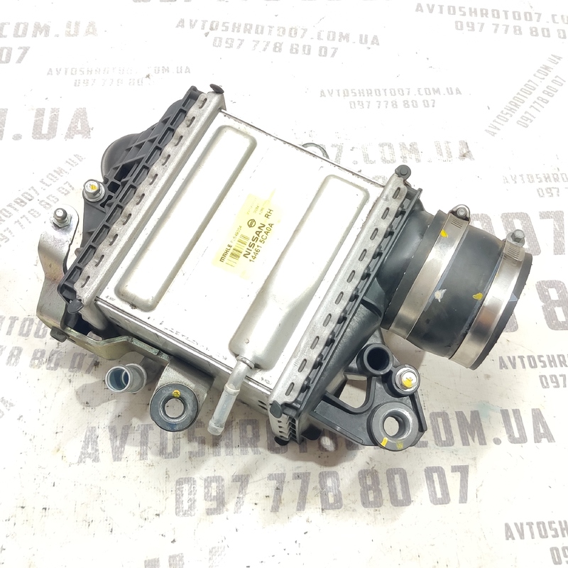 Інтеркулер Infiniti Q50 13-24 3.0 правий OEM 144615CA0A фото 2