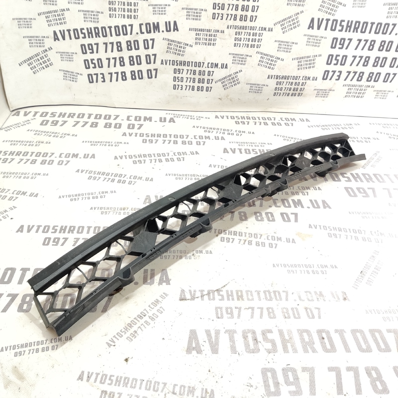 Кронштейн бампера Volvo S60 III (19-24) 2.0Б зад 31455676