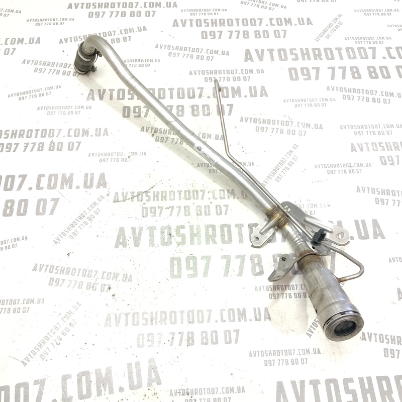 Горловина паливного бака Volvo S60 III (18-) 2.0Б 32242669