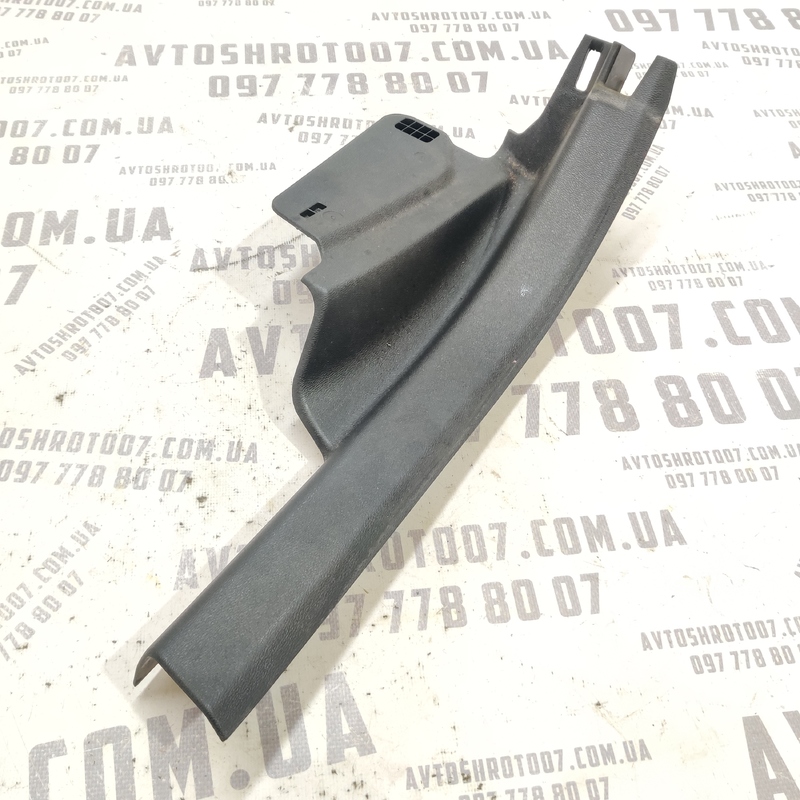 Накладка салону Volvo S60 III (18-) 2.0 зад ліва 31468394