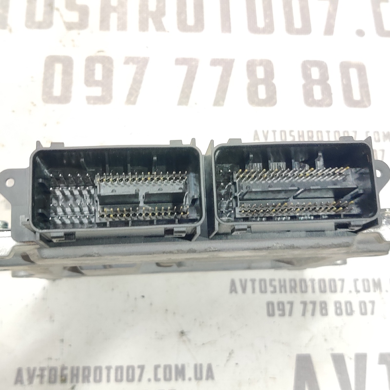 ЕБУ двигуна Volvo S60 III (18-) 2.0 бензин 32242004
