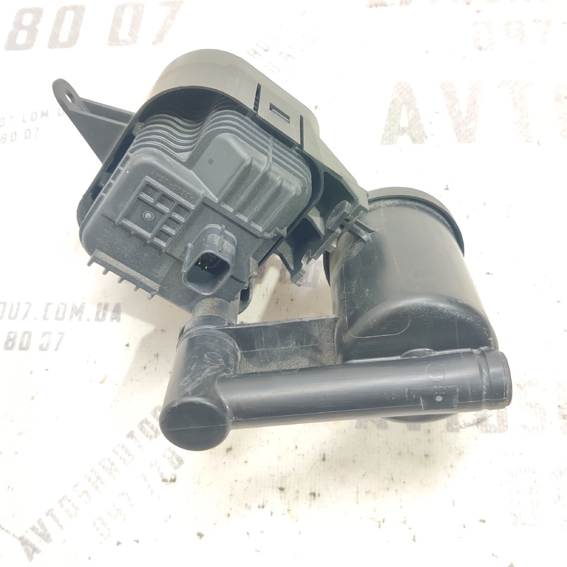 Клапан адсорбера Volvo S60 III (18-24) 2.0 Бензин 31372293