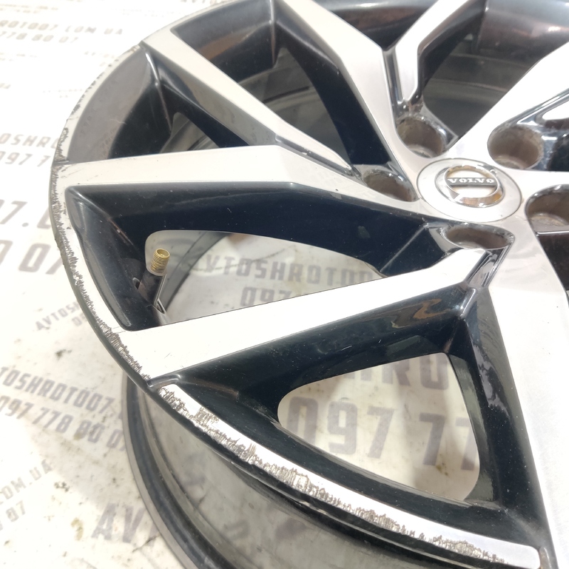 Комплект дисків R18 Volvo S60 III (18-24) 2.0Б 31471311