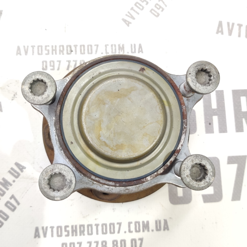 Ступиця задня Volvo S60 III (18-) 2.0 бенз 32331434