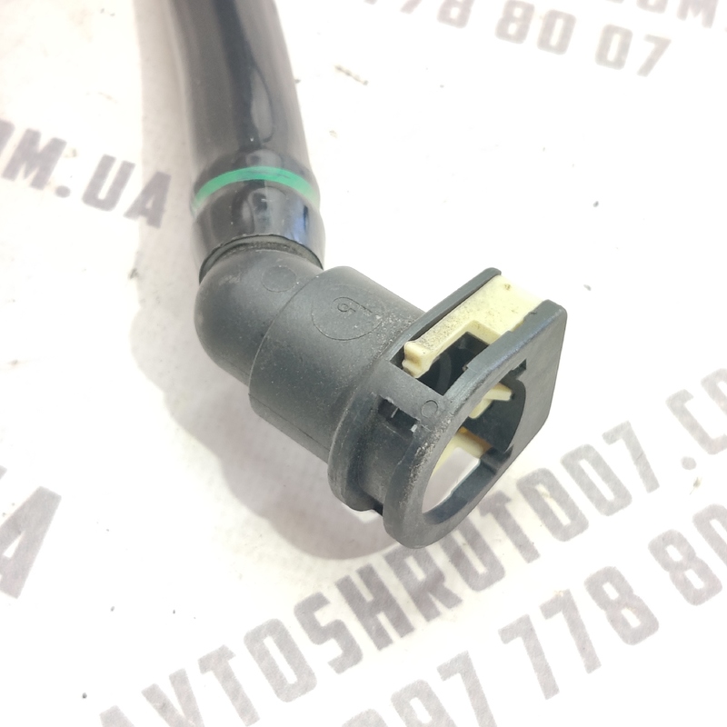 Паливна трубка Volvo S60 III (18-24) 2.0 Бензин 31478140