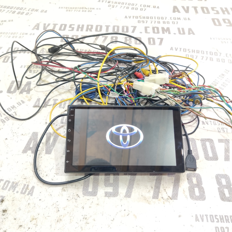 Екран мультимедіа Toyota Avensis T25 (03-09) 2.0 дизель