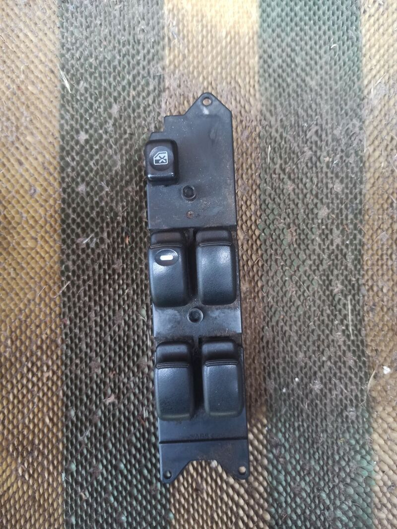 Кнопка склопідіймача передня ліва Mitsubishi Galant 8 96-03