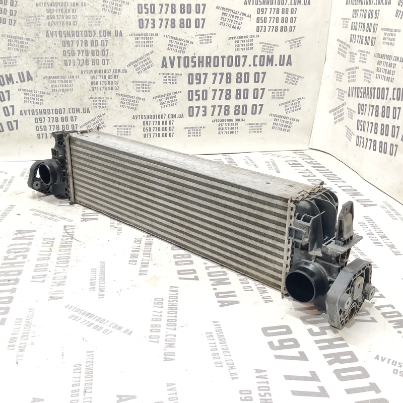 Інтеркулер Volvo S60 III SPA (18-) 2.0 бензин 31338306
