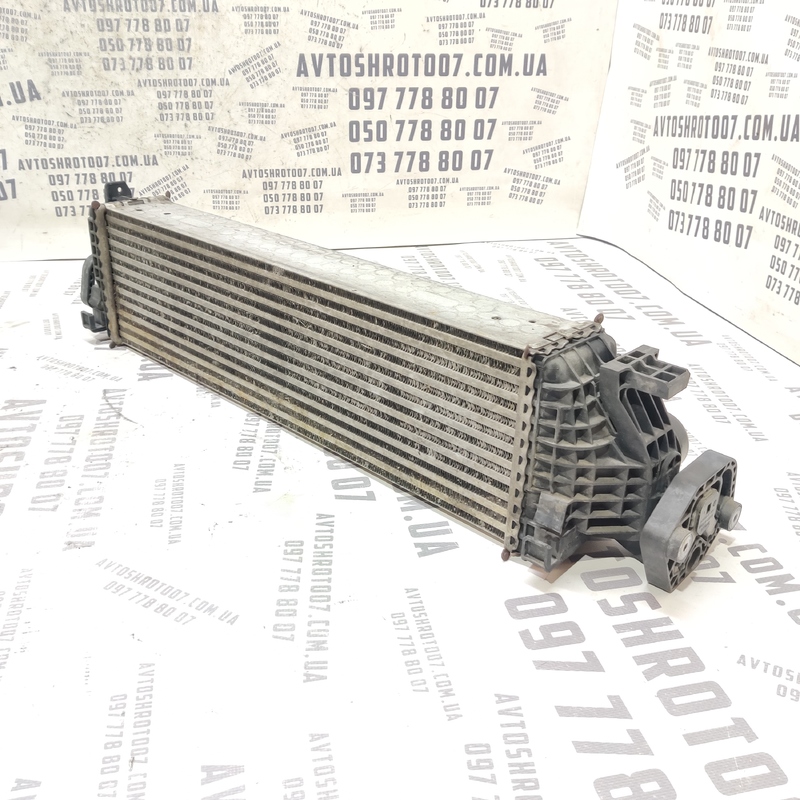 Інтеркулер Volvo S60 III SPA (18-) 2.0 бензин 31338306